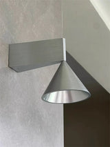 LumoCone Italiaanse Minimalistische Wandlamp