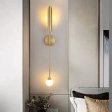 LustraVogue Aura – Luxe Moderne Wandlamp met Glazen Kap
