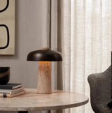 Travertin Paddenstoel Tafellamp – Wabi-Sabi Designer LED Bedlamp
