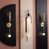 LustraVogue Aura – Luxe Moderne Wandlamp met Glazen Kap