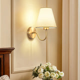 LumaFabrica – Nordic Wandlamp met Stoffen Lampenkap