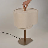 Wabi-Sabi Japanse Stoffen Staande Lamp – Minimalistische LED Vloerlamp voor Slaapkamer & Woonkamer